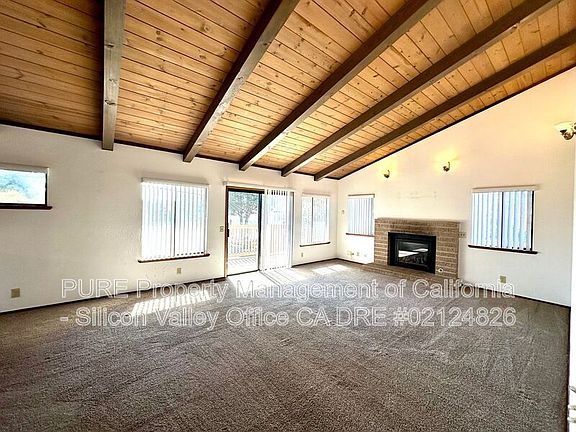 2nd image of 128 Seacliff Dr
