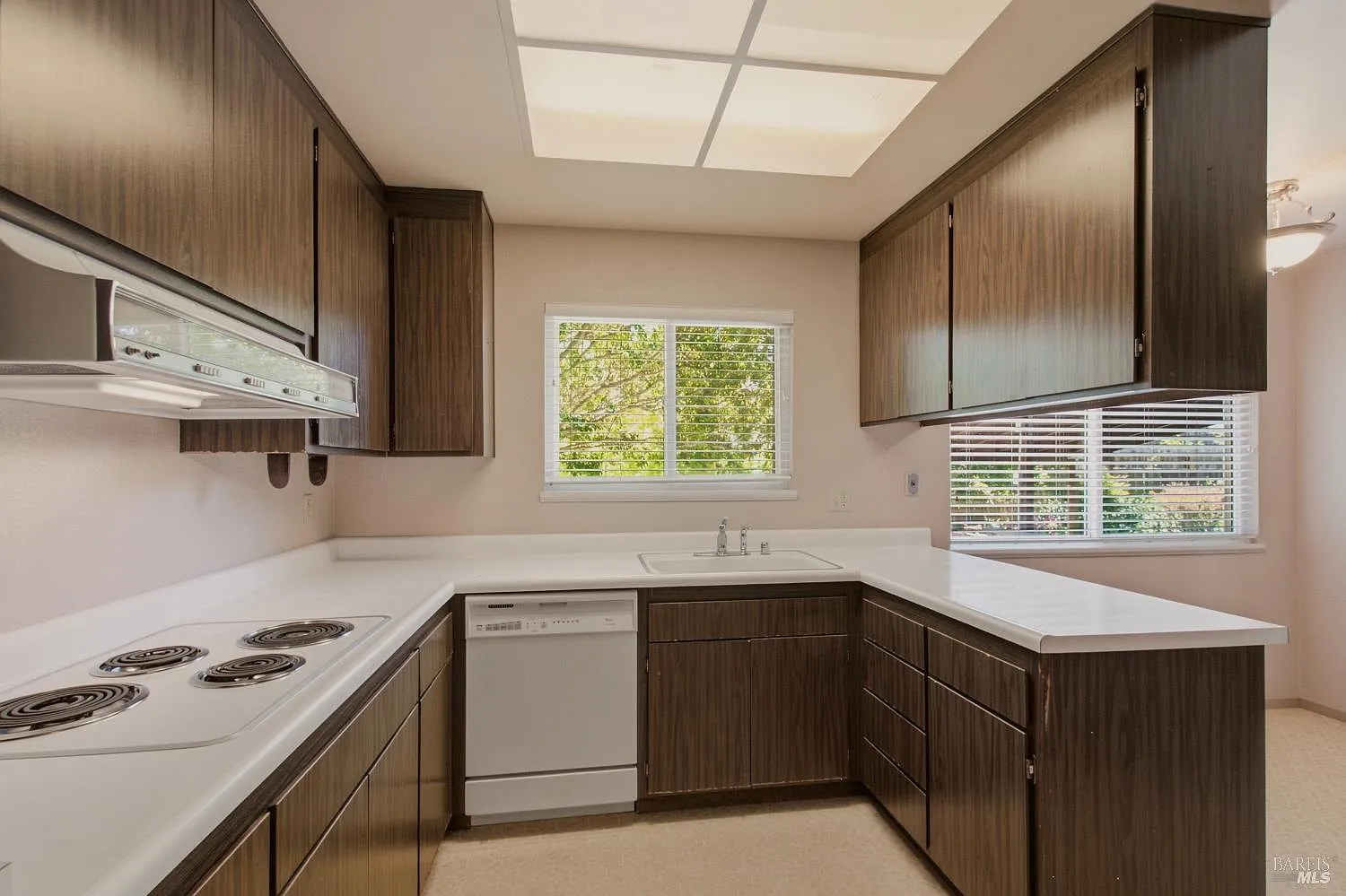3565 Meadowbrook Drive - Photo 11