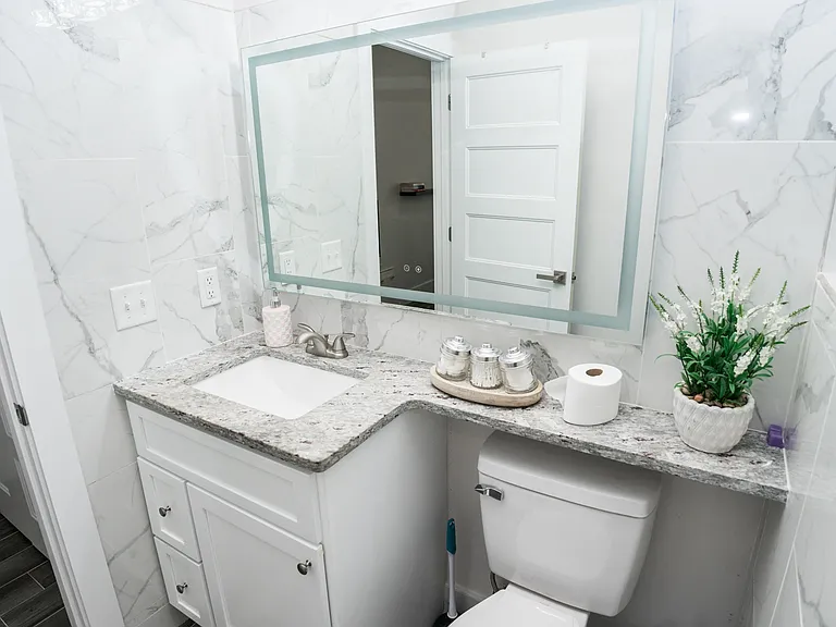 212 Corto Pl — Photo 24