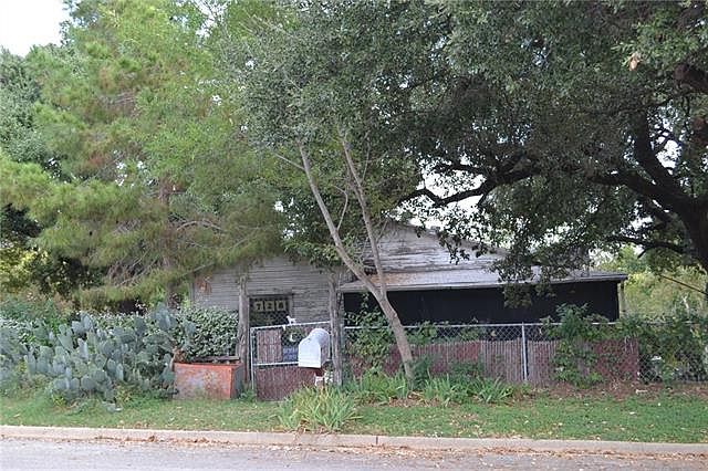 1st image of 728 Springer Ave