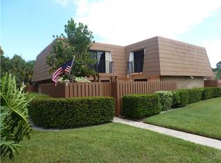 6053 SE Riverboat Dr, Stuart, FL 34997