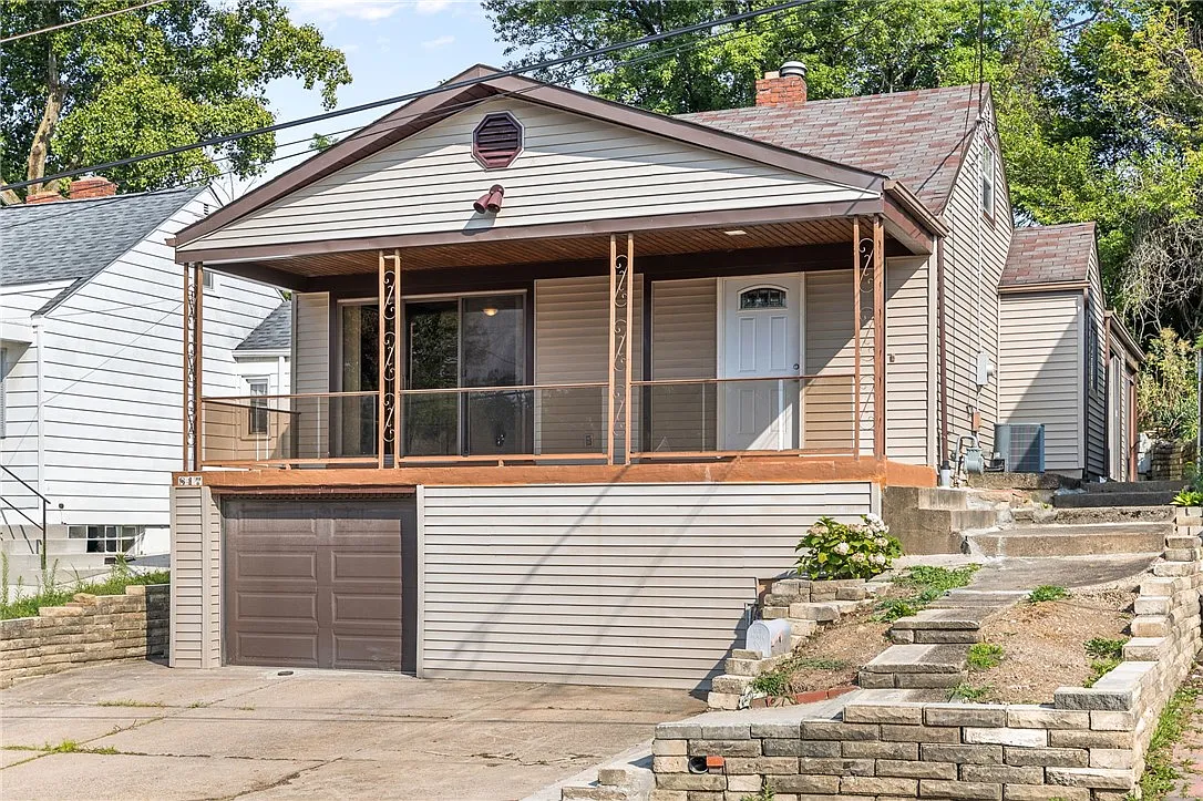 817 Steiner St photo 1