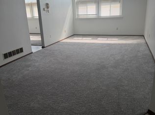 125 W 9th Ave APT 104, Tarentum, PA 15084
