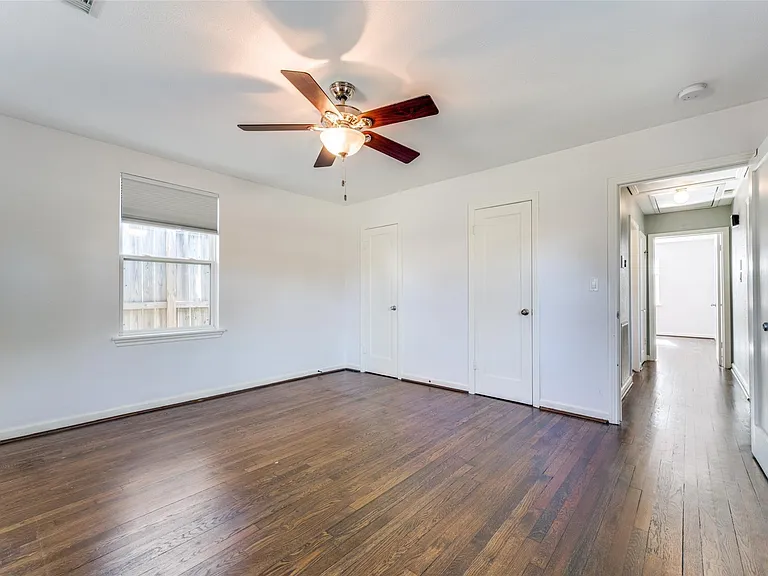 4502 Brookwoods Dr — Photo 15