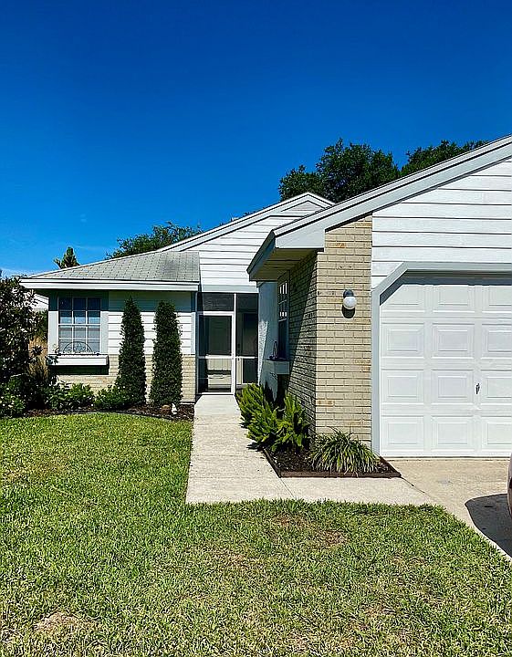 1st image of 341 Phlox Dr
