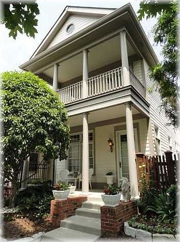 1st image of 319 W Walnut St
