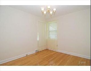 3rd image of 3926 N Pioneer Ave