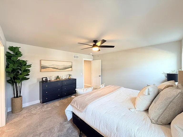 4729 Bellflower Dr #3 — Photo 11