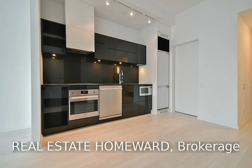 2 bed, $2,500 — Photo 2