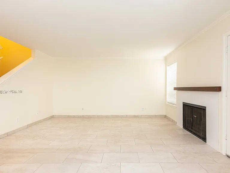 14600 Fonmeadow Dr #11 — Photo 14