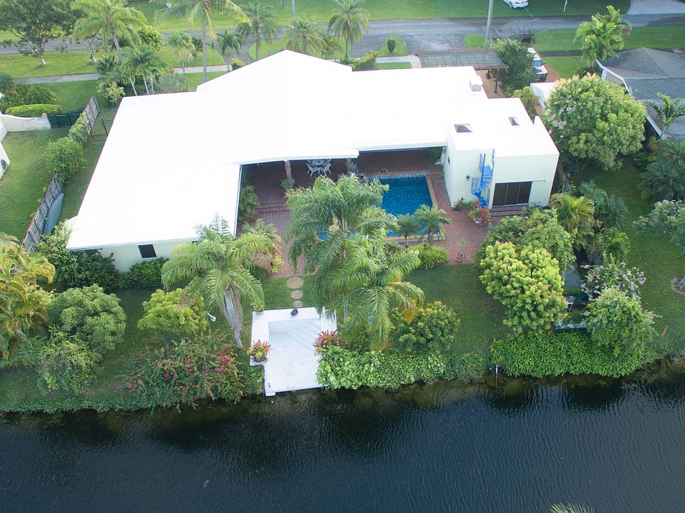 1st image of 14000 SW 72nd Ave