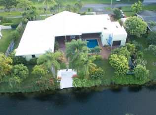 14000 SW 72nd Ave, Palmetto Bay, FL 33158