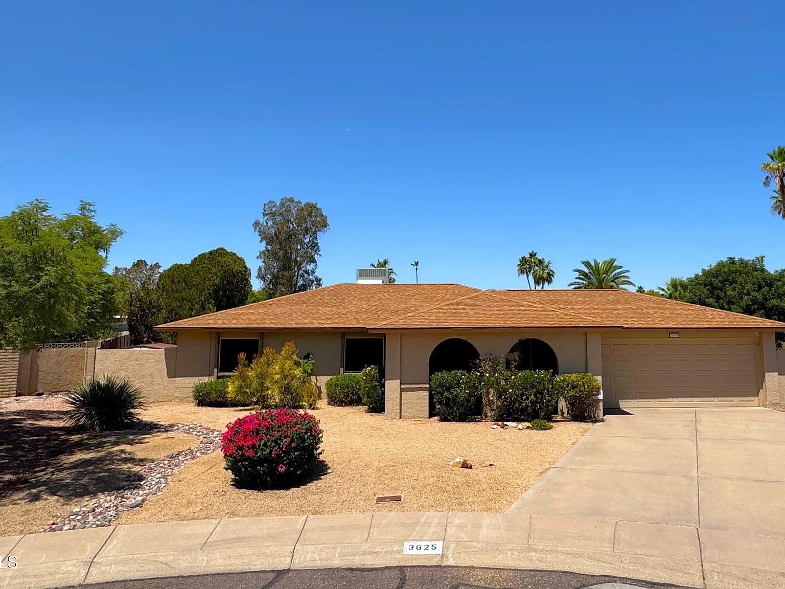 3 bed, 2007 sqft, $3,250 — Photo 1