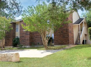 Modern 4/2 Townhome, Bryan, TX 77803