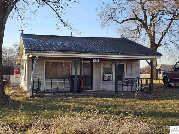 701 N Washington St, Otterville, MO 65348