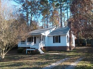 204 Acorn Dr, Sanford, NC 27330