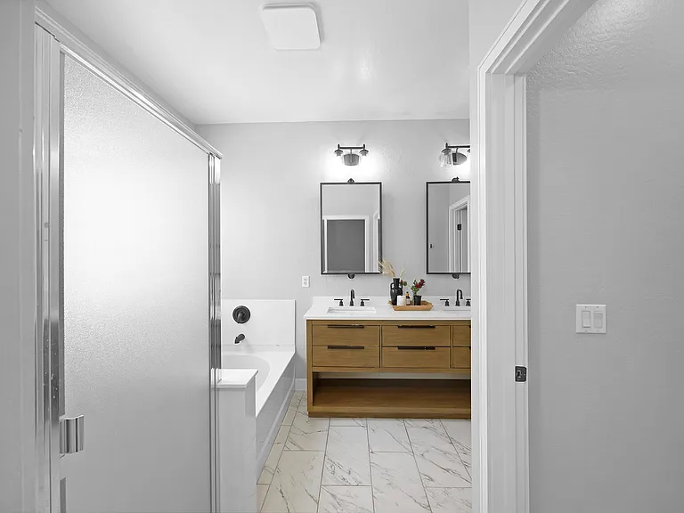 1294 E Apricot Ln — Photo 20