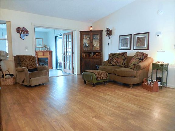 2nd image of 3104 Salton St