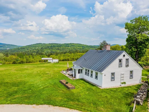 72 Williams Hill Road, Grafton, NH 03240