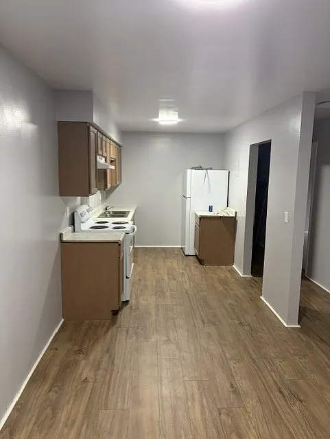 Dolson Arms Apartments
