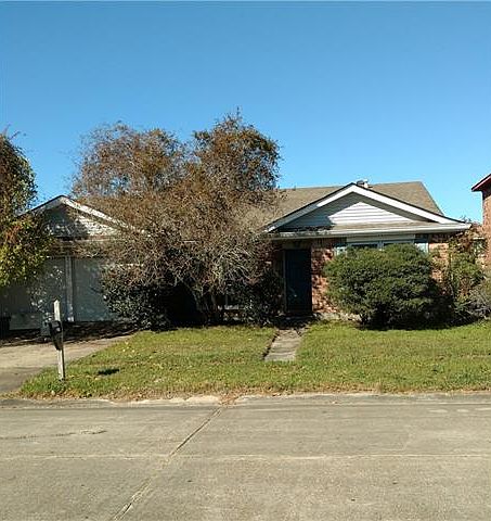1st image of 2012 Bayou Oaks Dr