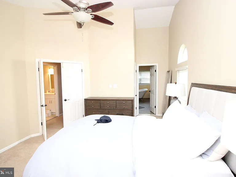 72 Skyview Way — Photo 12