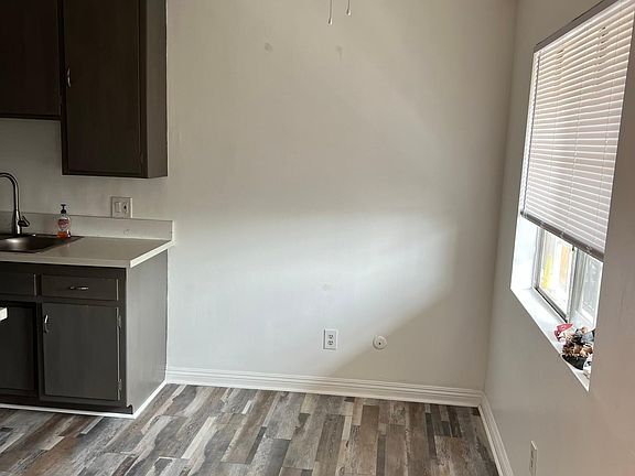 3rd image of 3214 Castalia Ave #5