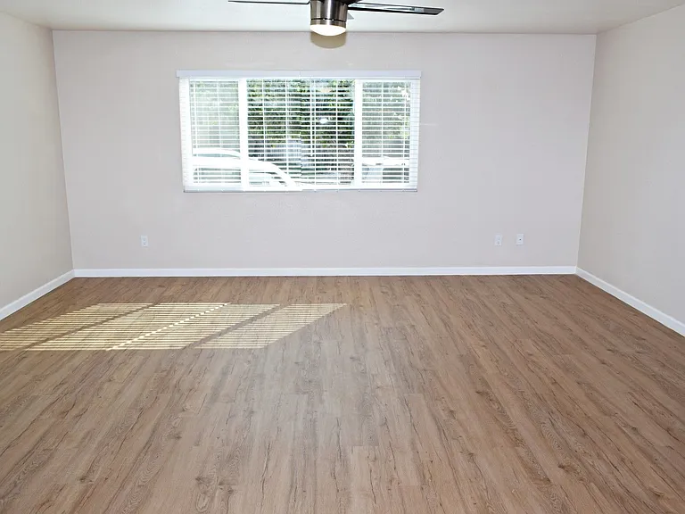 2BR, 1BA Apartment Unit - Open Floor Plan, No Carpet , Double Pane Windows, and 1 Assigned Parkin... — Photo 6