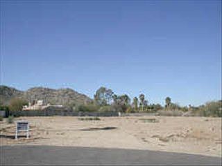 1st image of 9014 N Foothills Manor Dr