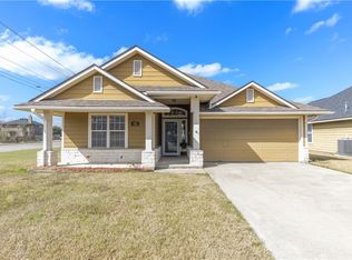 901 Windmeadows Dr, College Station, TX 77845