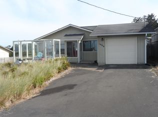 1906 NW Coracle St, Waldport, OR