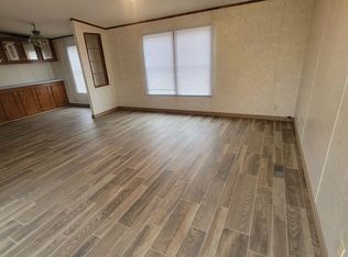 600 N 1st St, Rio Vista, TX 76093