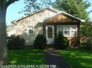 156 7th St, Bangor, ME 04401