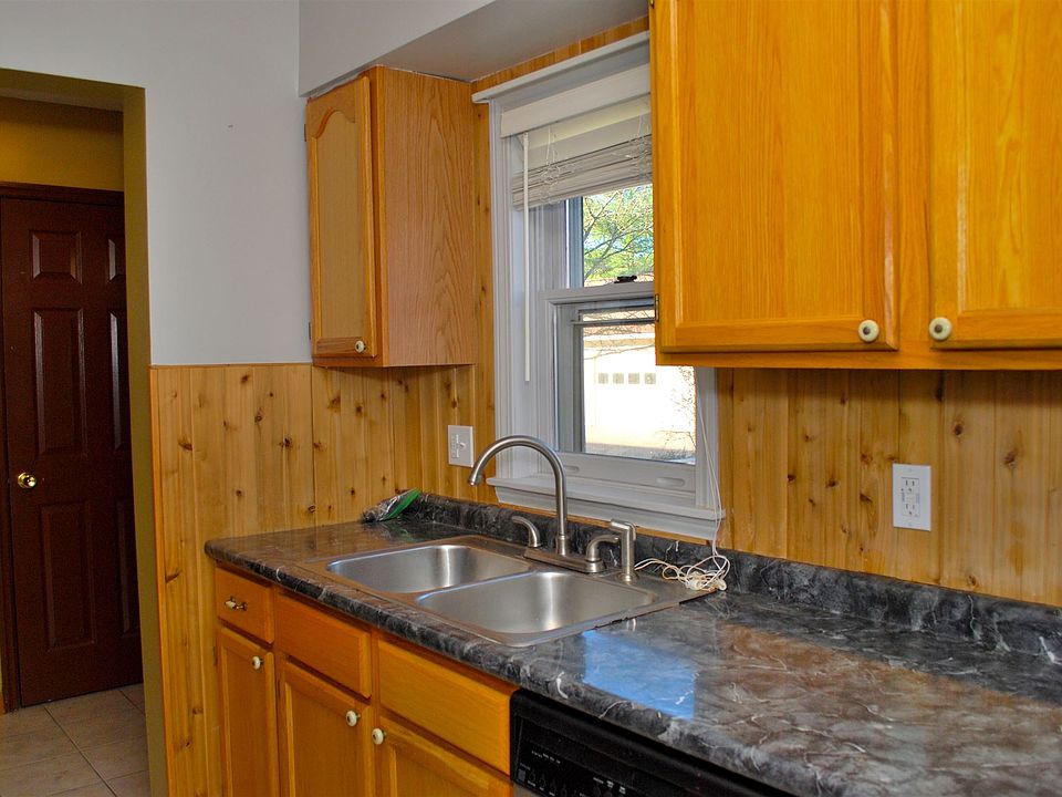 600 Acorn Dr Waterbury VT Zillow