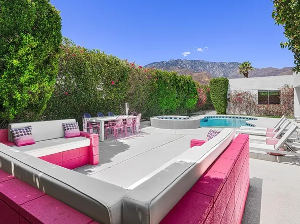 1441 Amelia Way, Palm Springs, CA 92262
