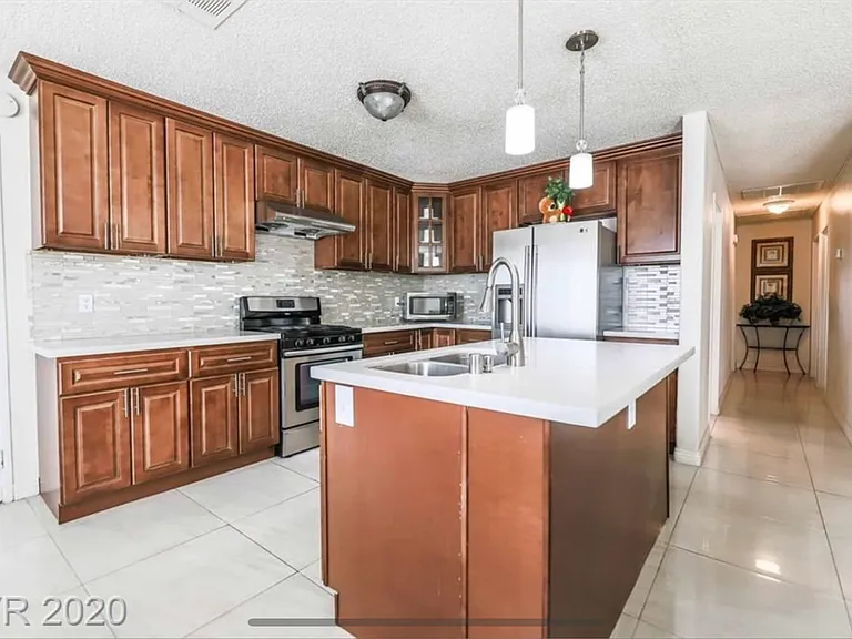 3462 Myrtle Ave — Photo 28
