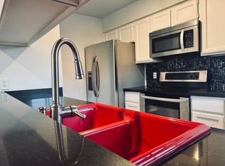 4400 Hemingway Dr APT 271, Oklahoma City, OK 73118