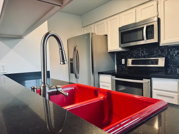 4400 Hemingway Dr APT 271, Oklahoma City, OK 73118