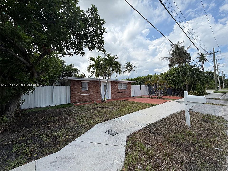1st image of 4265 NW 5th Ave