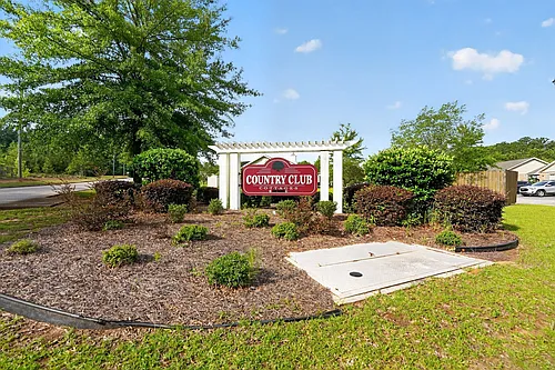 Country Club Cottages Photo 1 Country Club Cottages Photo 1