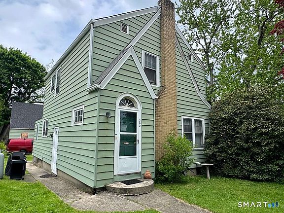 2nd image of 262 Hamilton Avenue