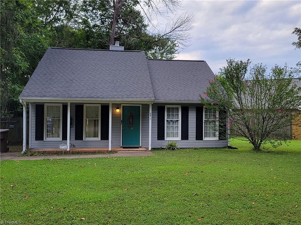 2716 Vestal St, Greensboro, NC 27406 Zillow