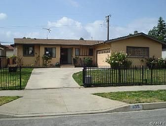 1st image of 855 N Grandview Ave