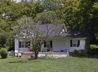 207 Cumberland St, Bell Buckle, TN 37020