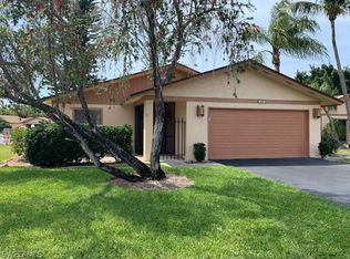 6483 W Royal Woods Dr, Fort Myers, FL 33908