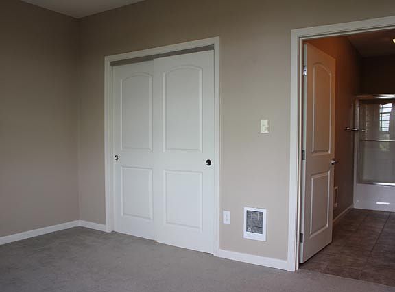 Master Bedroom/Bath