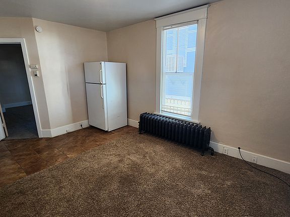 5th image of 214 S 2nd St #B