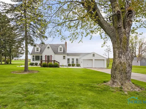 1410 S Wynn Rd, Oregon, OH 43616