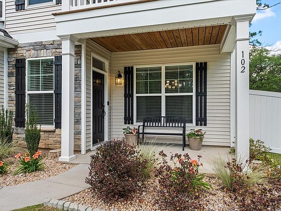 2nd image of 102 Ashley Cove Way