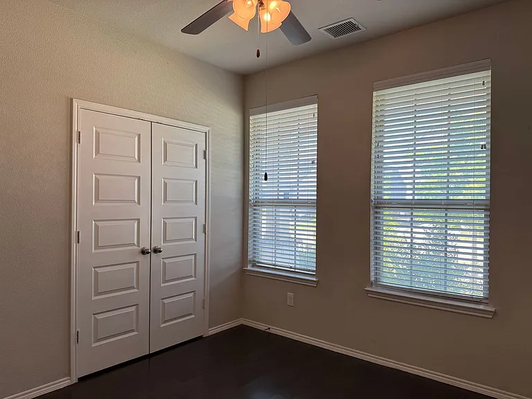 7207 Fallen Crest Ln — Photo 10